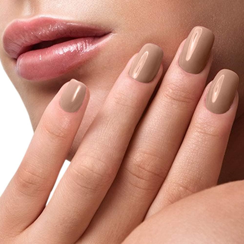 NUDE NAIL POLISH
