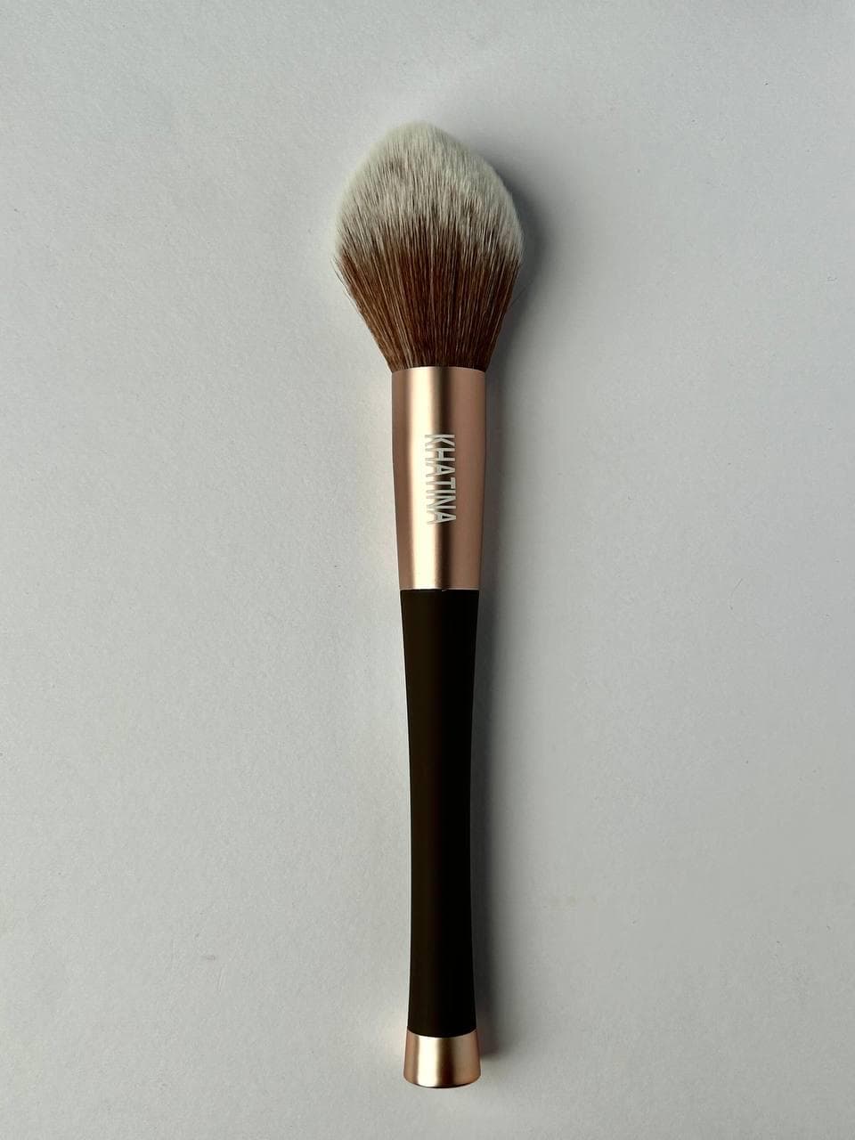 POWDER BRUSH