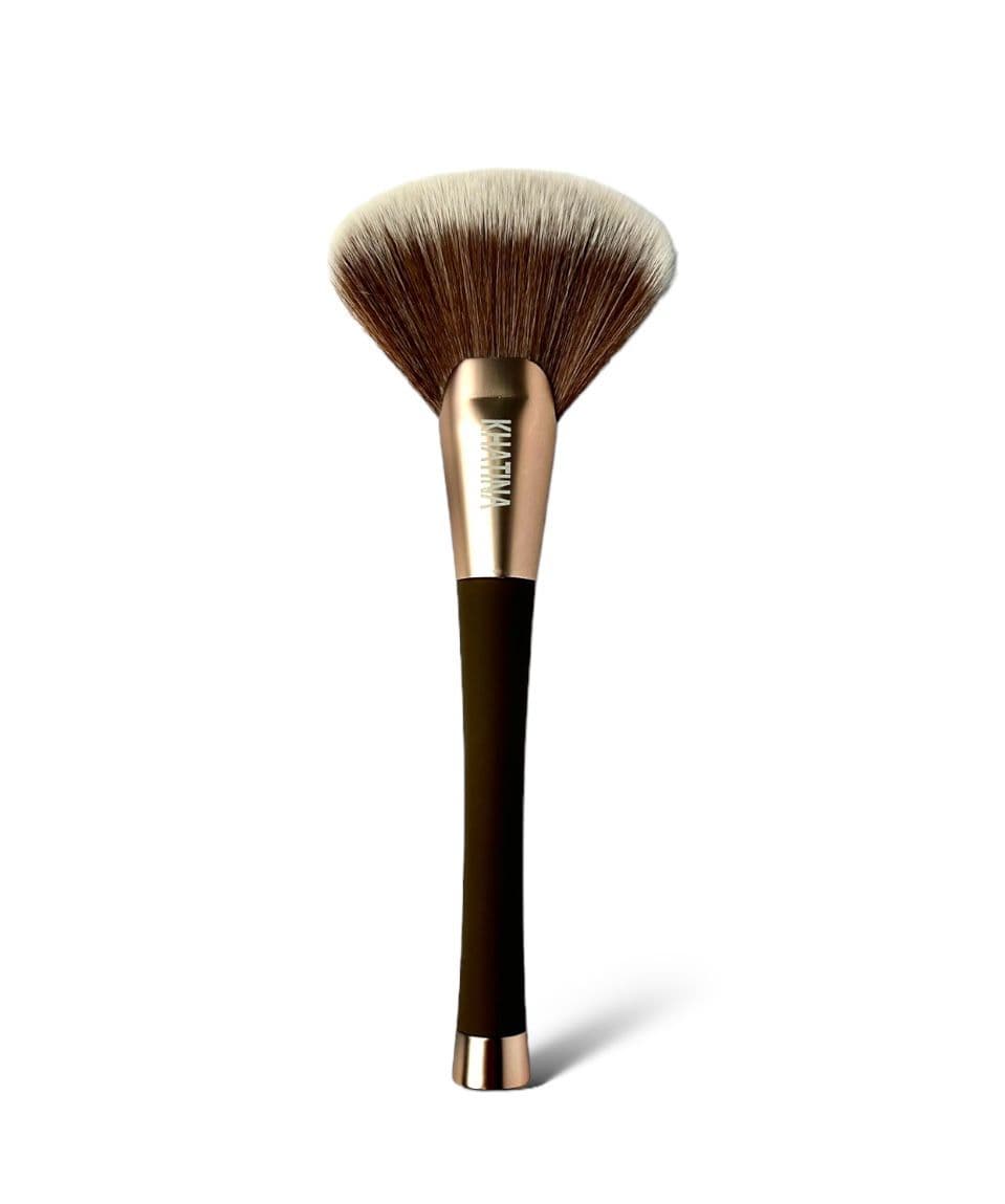 FACE BIG FAN BRUSH