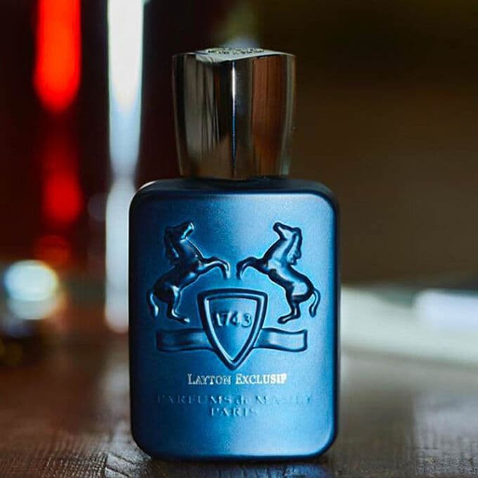 Layton Exclusif