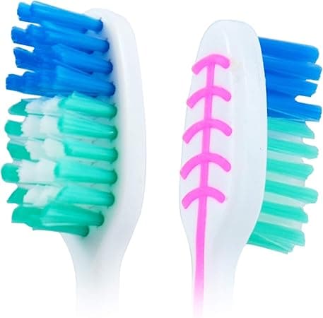 Colgate Extra Clean ToothbrUSh Medium