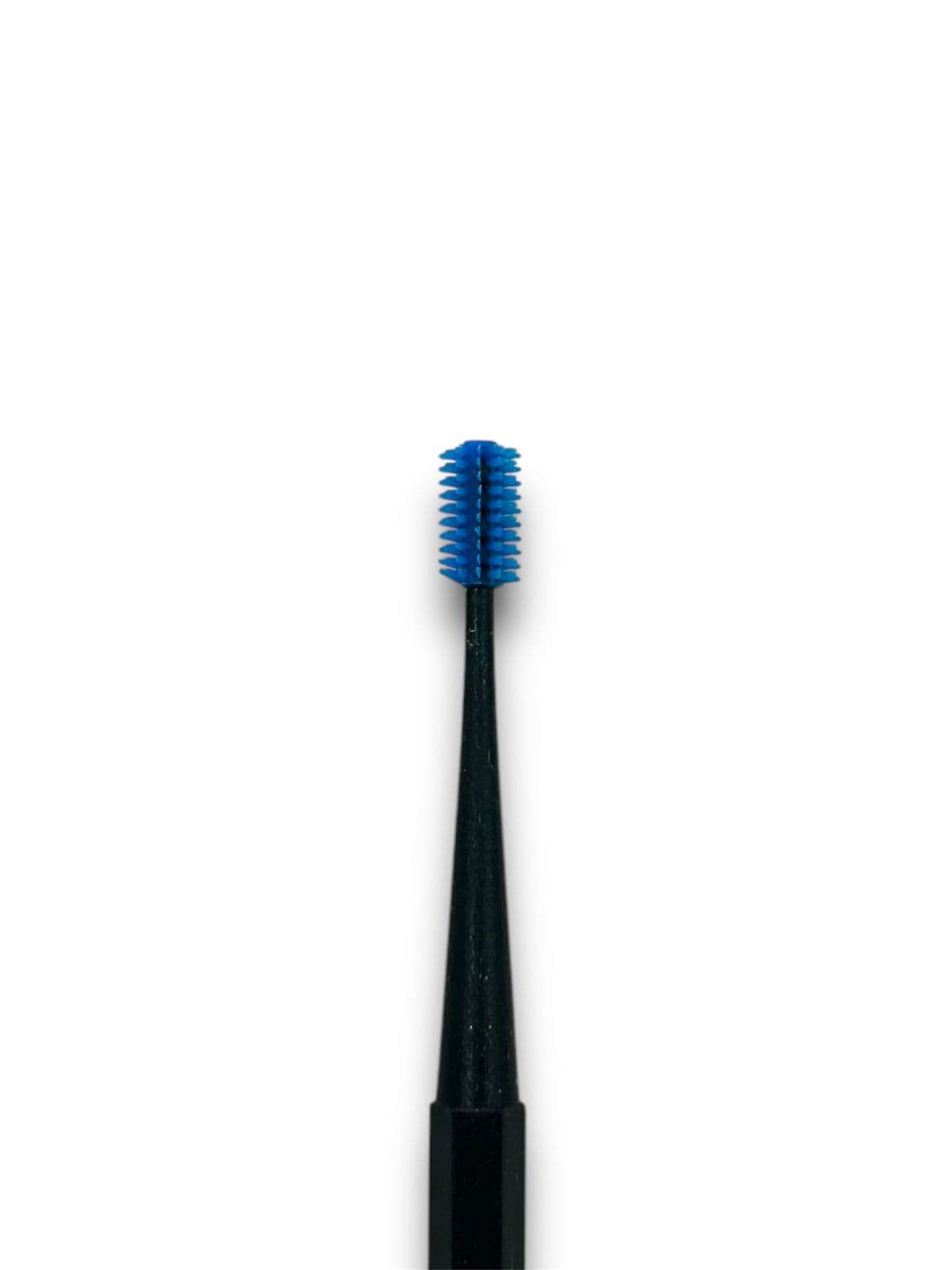 Ear cleaning tool with 360° rotation technology.