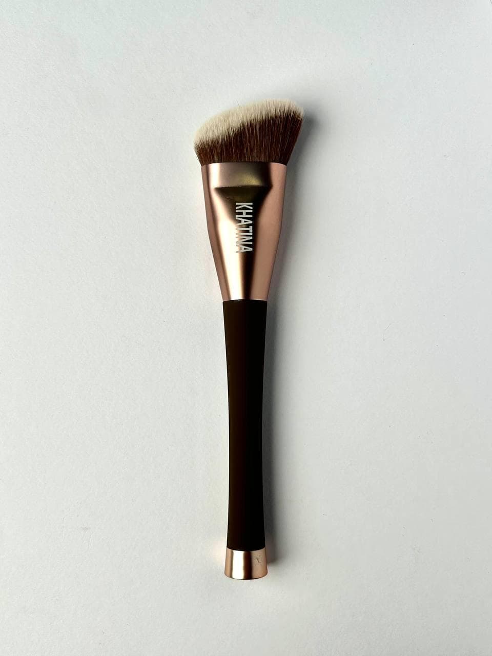 FACE ANGLED CONTOUR BRUSH